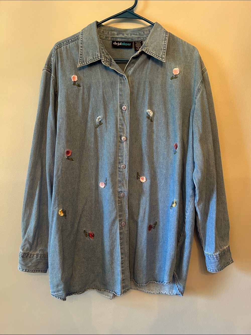 Deja Blue Floral Detailed Chambray Shirt, Women’s Size XL